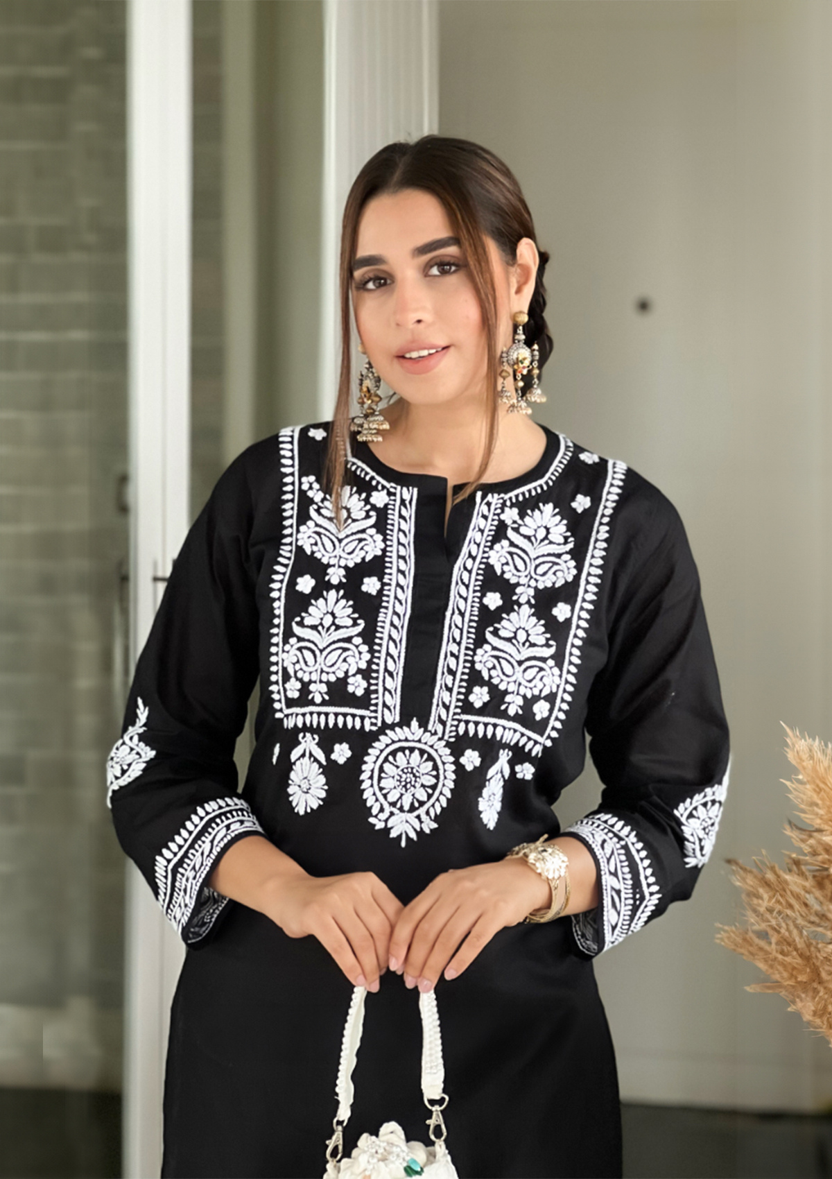 House-Of-Chikankari-Cotton-Chikankari-Solid-Women_s-2-PC-Long-Kurta-Set-Black-1_2_3_ccb22db1-0733-4c5a-9672-8a65bba11cd5.png