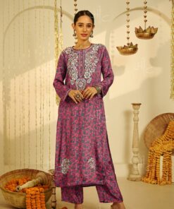 Zehna  Crepe Straight Kurta Set