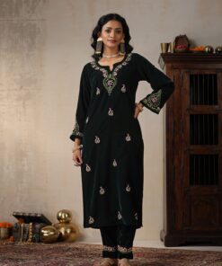 Velvet  Solid Women's 2 PC Long Kurta Set - Green