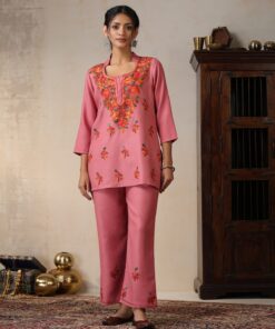 Pantalms Crafts Woollen Aari Embroidered Solid Women's 2 PC Short Kurta Set - Pink